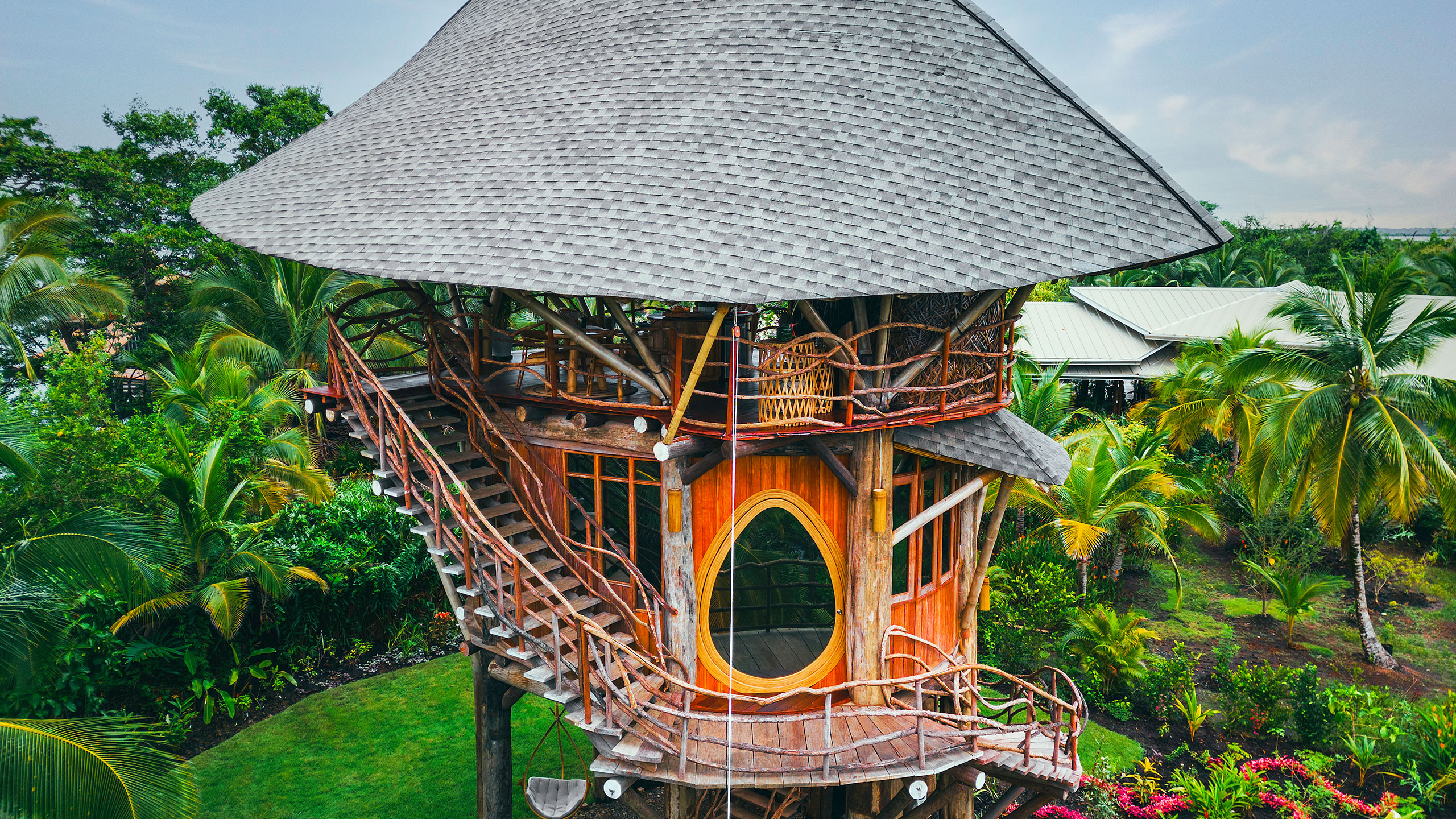 Qu Tan Lujosa Puede Ser Una Casa En Un Rbol Nayara Bocas Del Toro