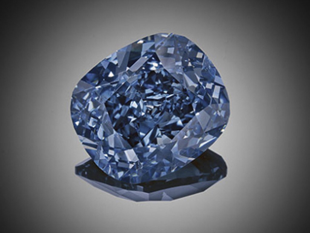 Sotheby’s subastará el diamante Blue Moon