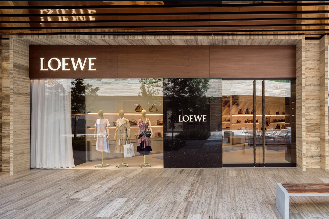 La nueva flagship store de LOEWE hace su gran debut en Artz Pedregal