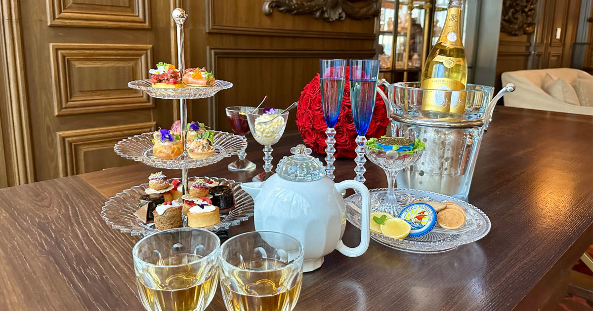 Baccarat Hotel New York offers a luxurious tea experience for 3 thousand dollars