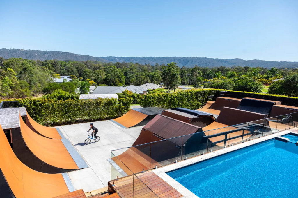 Un paraíso para los amantes del skate y la bici te espera en este Airbnb